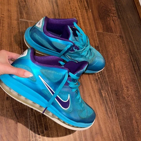 Lebron 9 low tops NIKE RARE - Picture 3 of 6